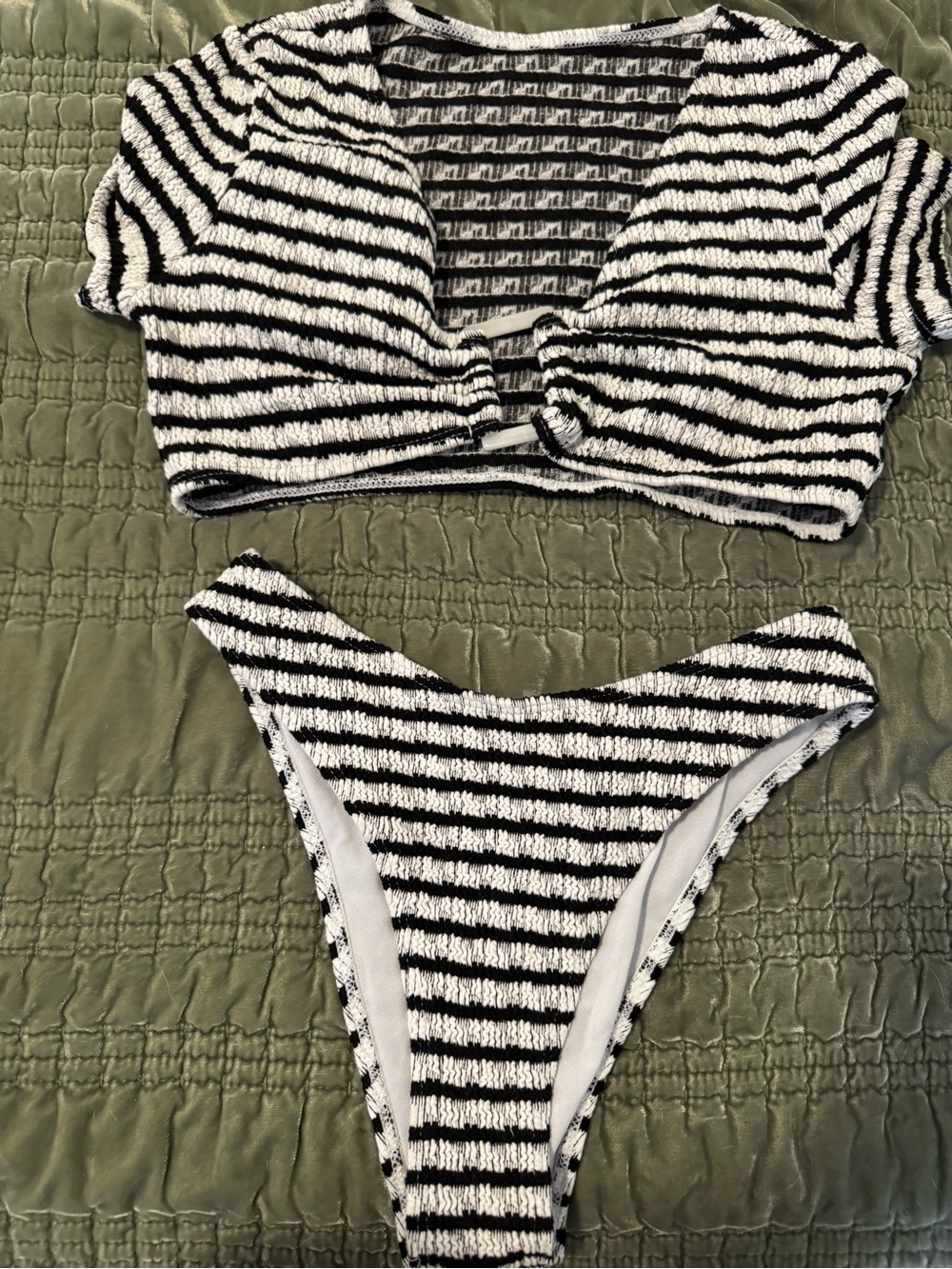 SHEIN Black and White Striped Textured Bikini Set